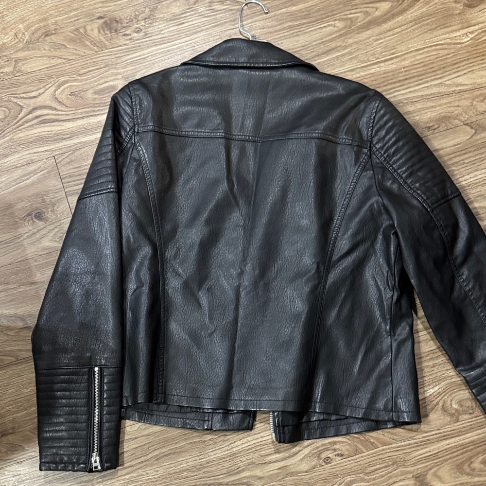 Topshop Black Leather Biker Jacket - Picture 7 of 11